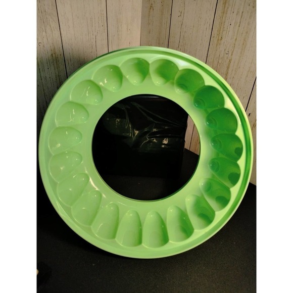 Tupperware Jel-Ring Mold #1202 green REPLACEMENT (C12) - Picture 3 of 6